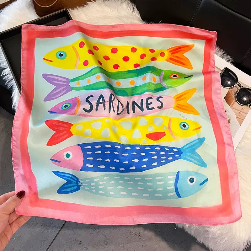 Silk Neck Scarf - ファッション魚柄スクエアシルクヘッドスカーフ女性エレガントヒジャブオールシーズン装飾ネクタイヘッドスカーフスカーフソフトバンダナ