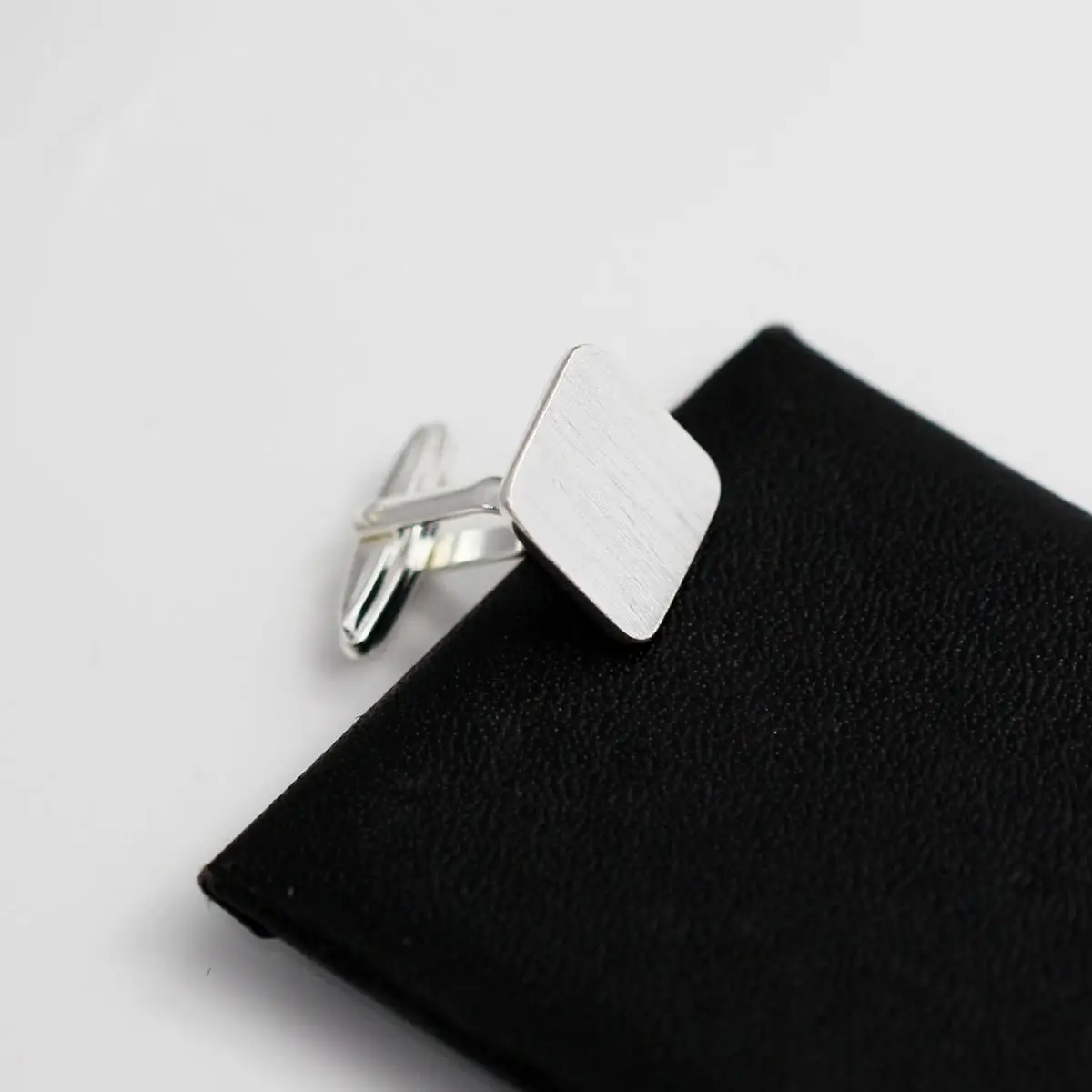 Beadsnice 2 個 925 シルバースクエアカフス男 - Tie Clip Silver のレビューと価格