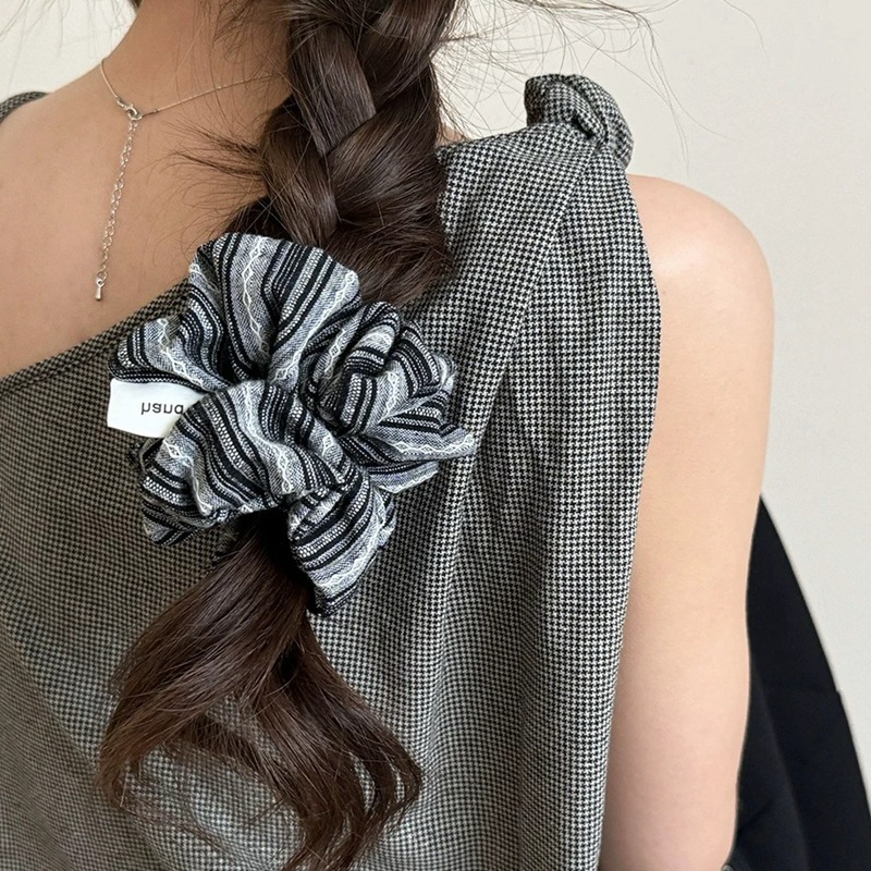 女の子のための韓国のファッションストライプのヘアラバーバンド - Silk Tie Striped のレビューと価格