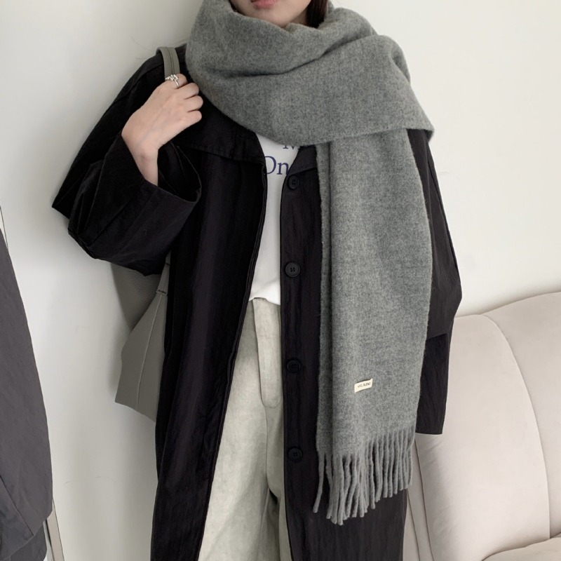 韓国版シックなソリッドタッセルスカーフ女性男性冬ミニマリスト - Muffler Men Wool のレビューと価格