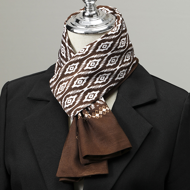 メンズスカーフ イミテーションシルク ネックスカーフ 小さな - Silk Neck Scarf のレビューと価格