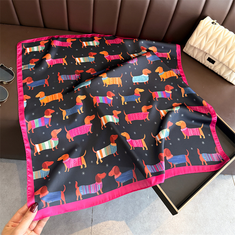 ファッションウインナー犬プリントバンダナスカーフ女性エレガン - Silk Neck Scarf のレビューと価格